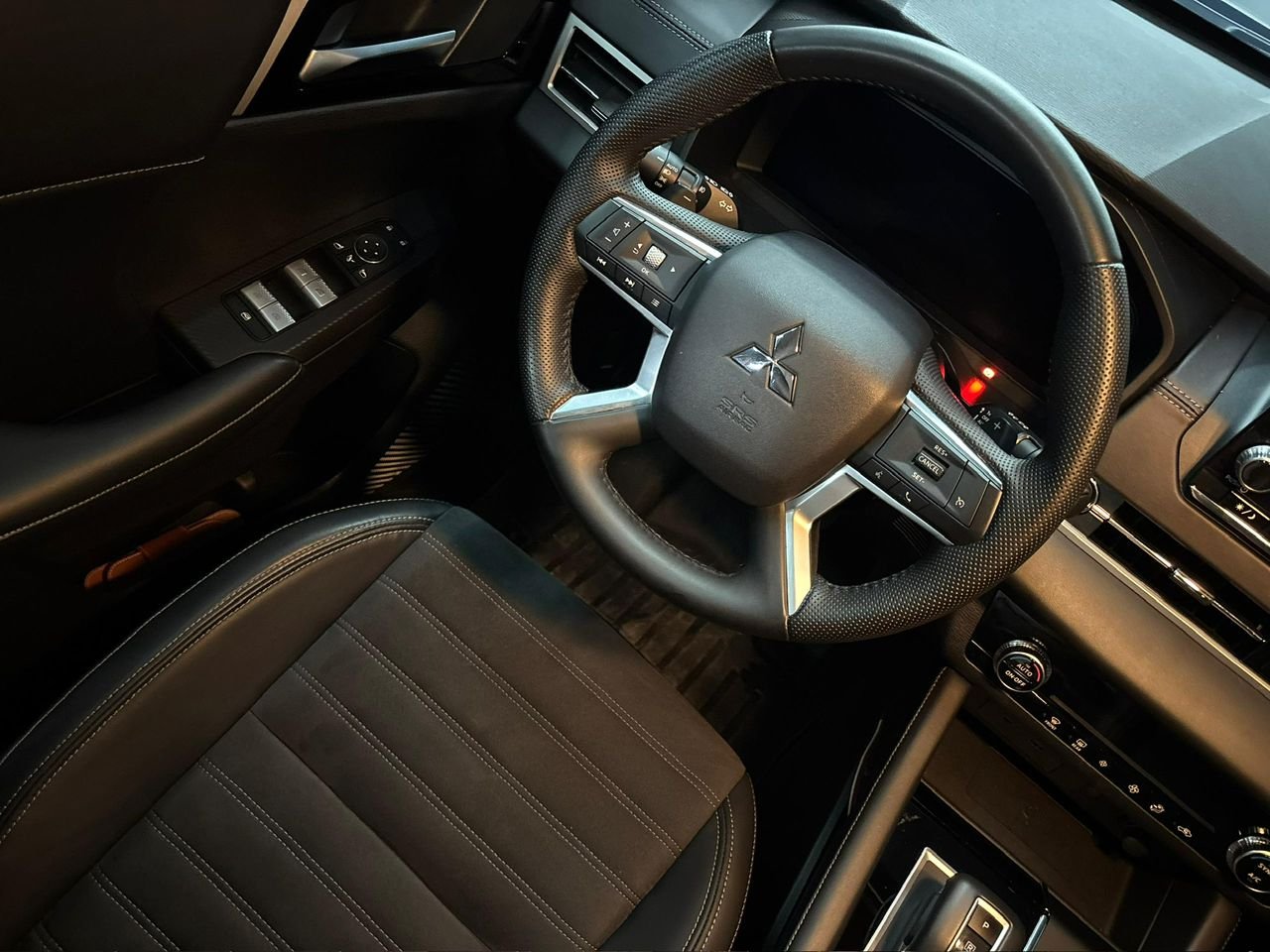 Mitsubishi Outlander – Año 2024