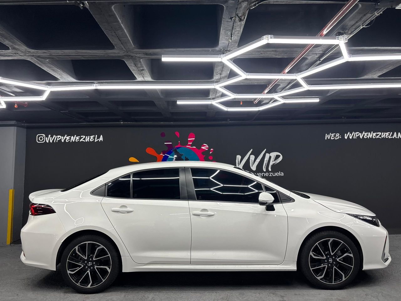 Toyota Corolla + – Año 2024