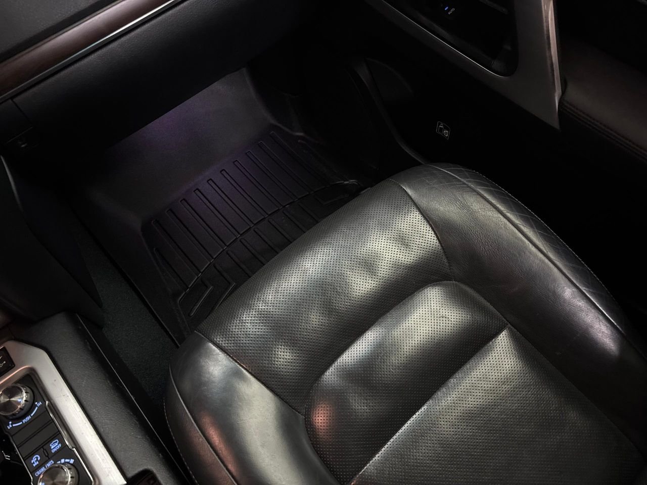 Toyota Land Cruiser V8 (LC200) – Año 2017