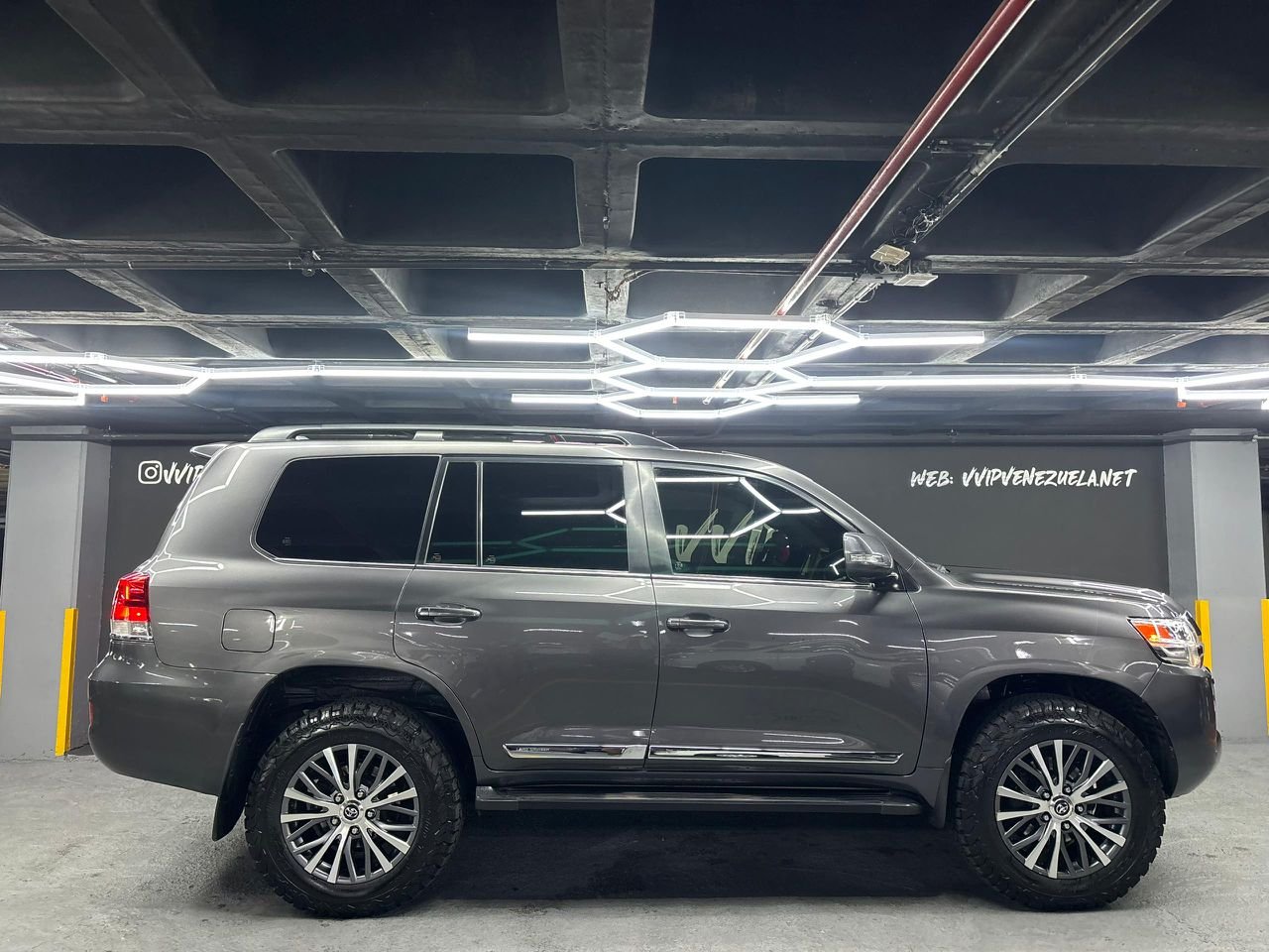 Toyota Land Cruiser V8 (LC200) – Año 2017