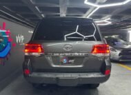Toyota Land Cruiser V8 (LC200) – Año 2017