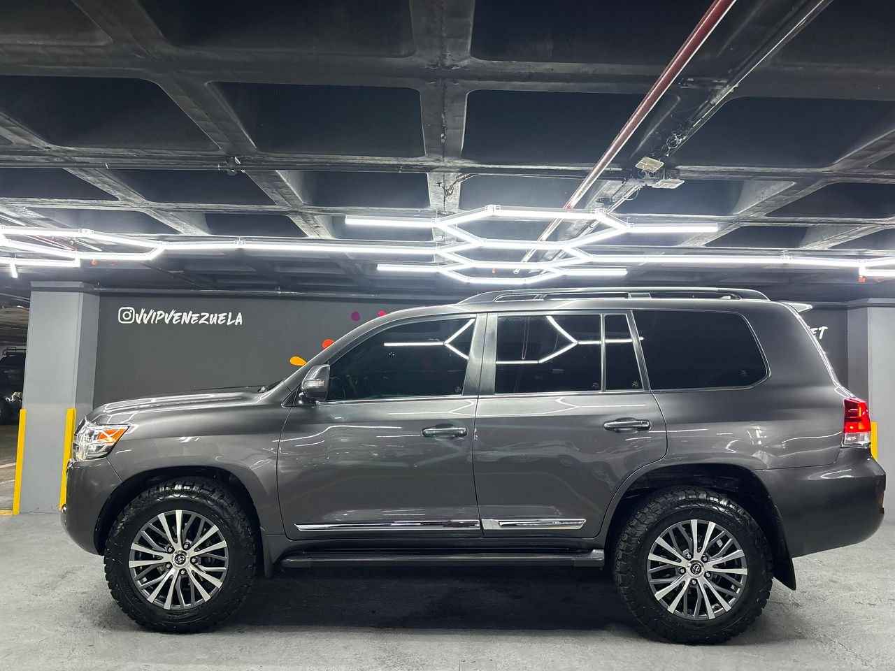 Toyota Land Cruiser V8 (LC200) – Año 2017