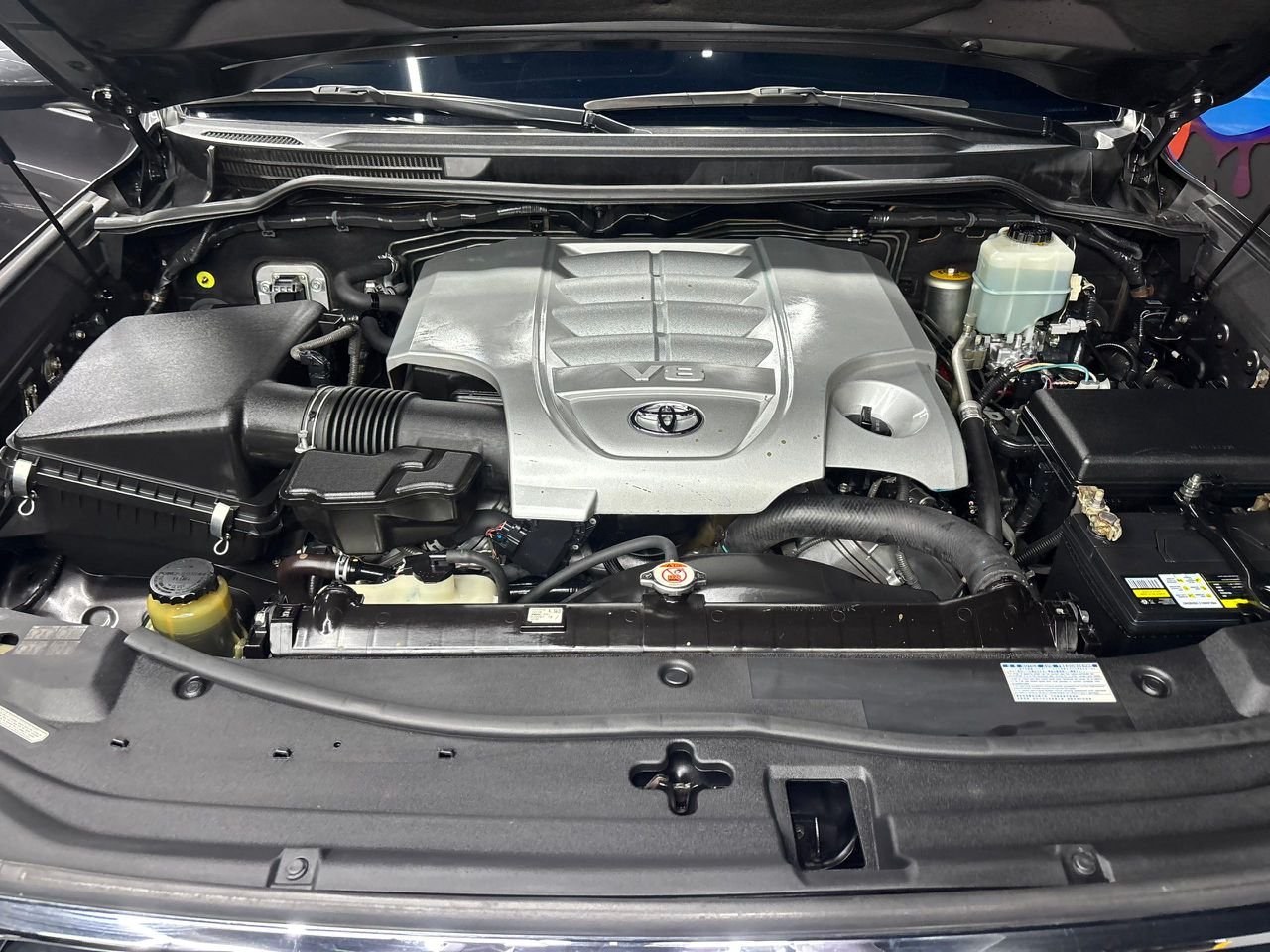 Toyota Land Cruiser V8 (LC200) – Año 2017