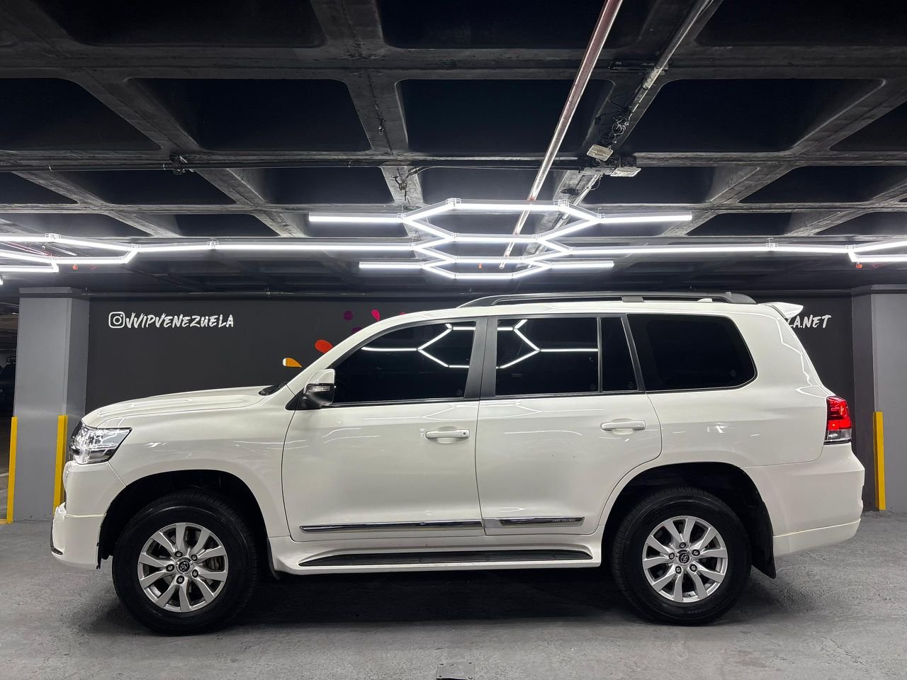 Toyota Land Cruiser GXR V8 (LC200) – Año 2018