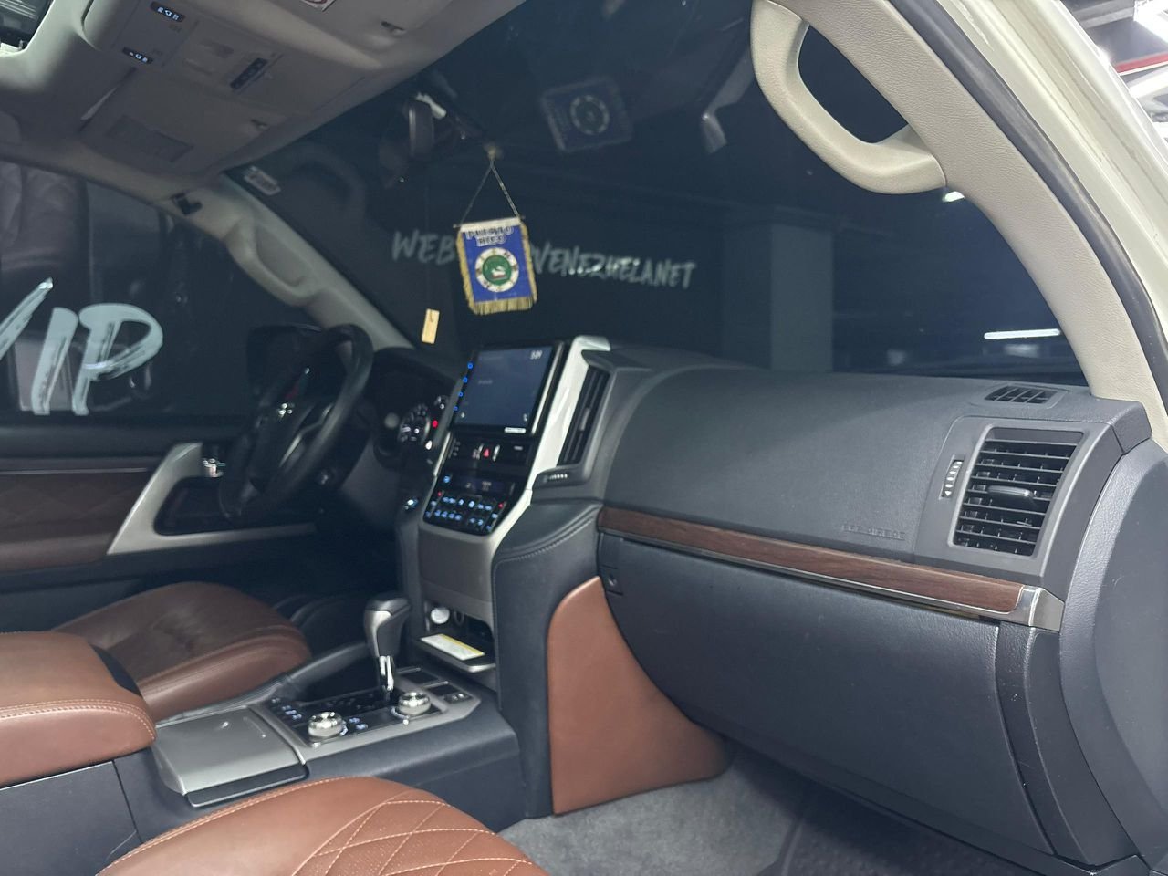 Toyota Land Cruiser GXR V8 (LC200) – Año 2018