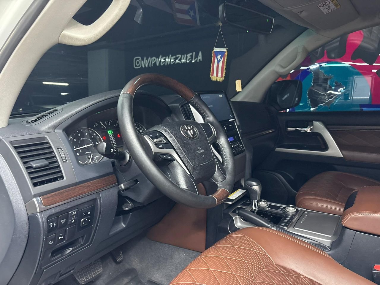 Toyota Land Cruiser GXR V8 (LC200) – Año 2018