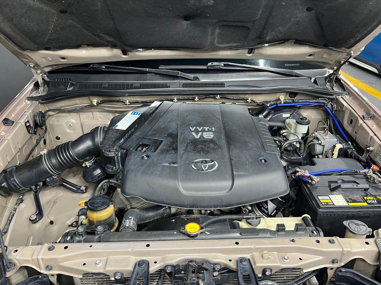 Toyota Hilux Kavak V6 4.0 – Año 2013
