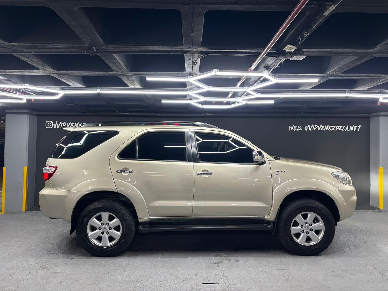 Toyota Fortuner Blindada Nivel III Plus – Año 2009