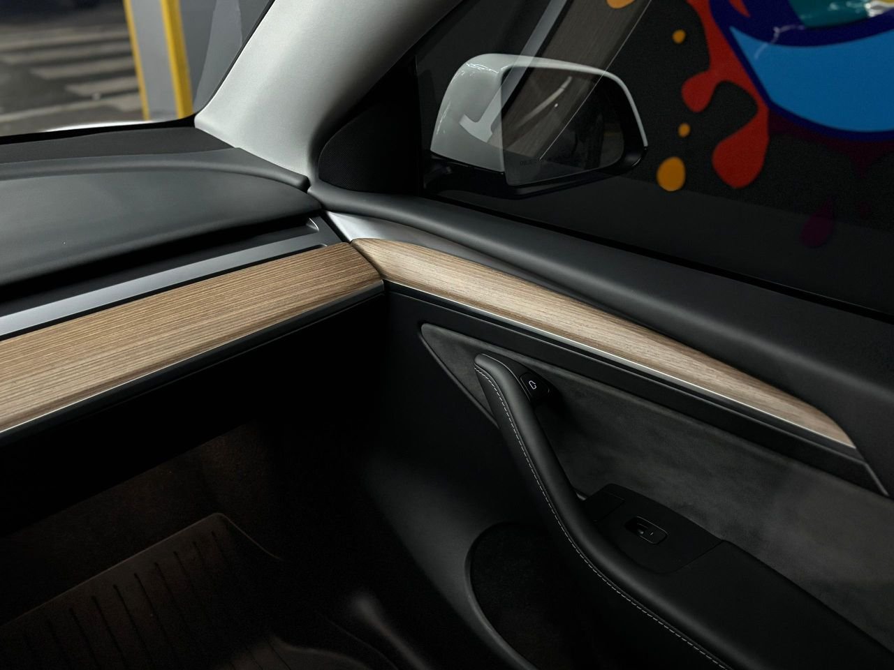 Tesla Model Y – Año 2023