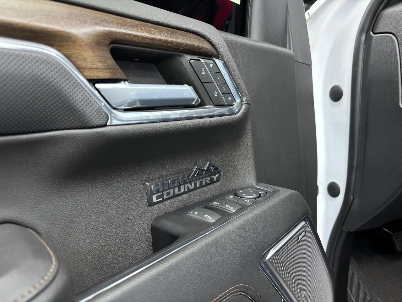 Chevrolet Silverado High Country 3.0 Turbo – Año 2022