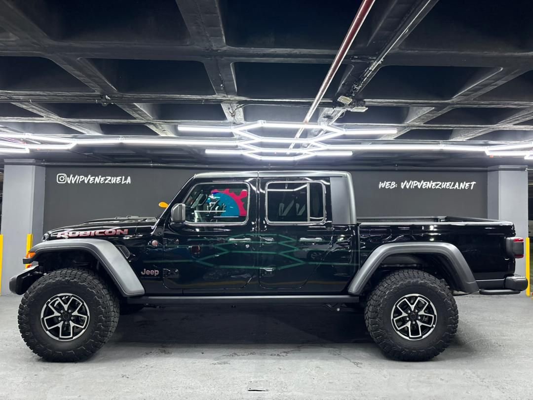 Jeep Gladiator Rubicon – Año 2025