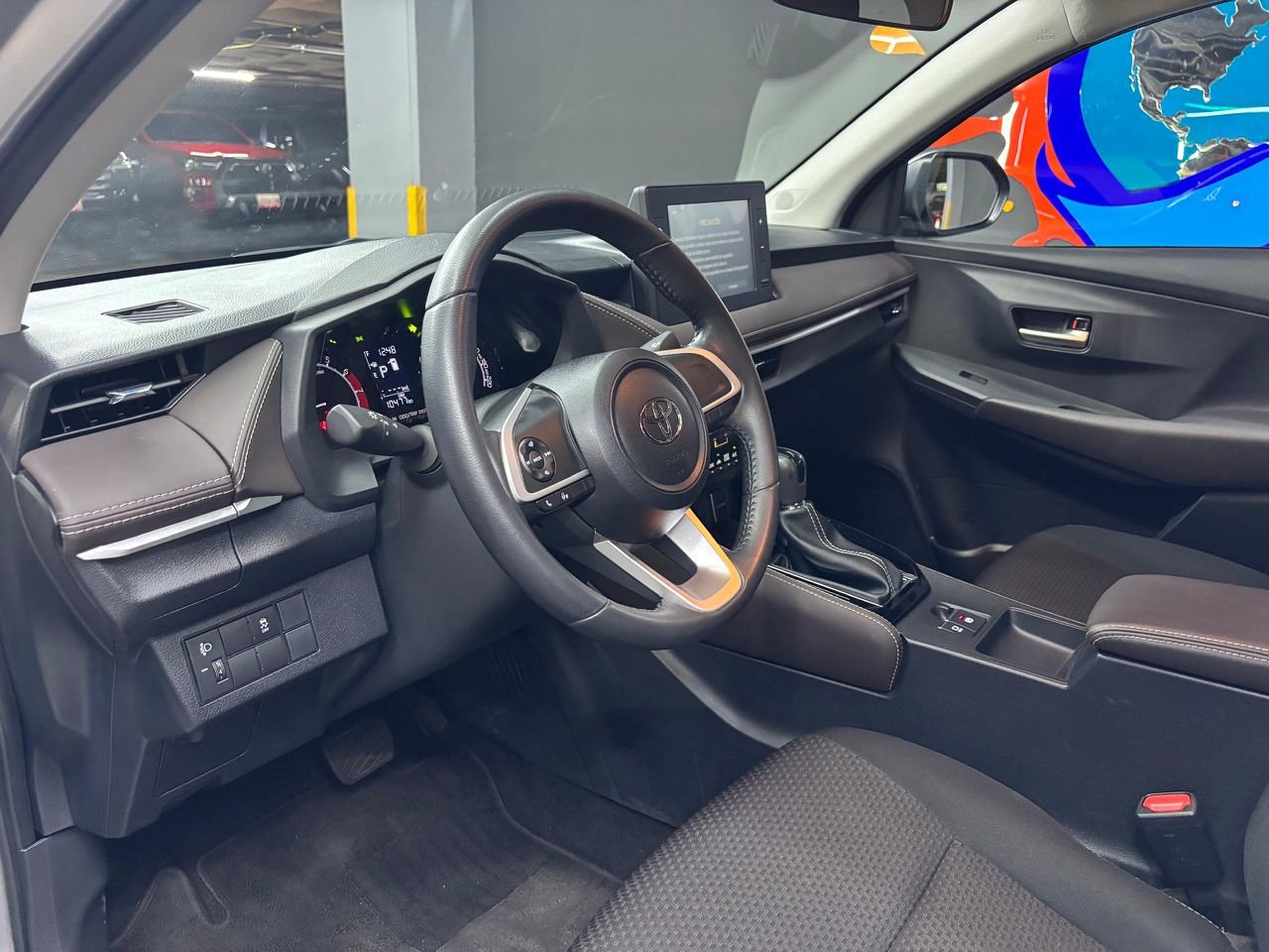 Toyota Yaris E – Año 2024