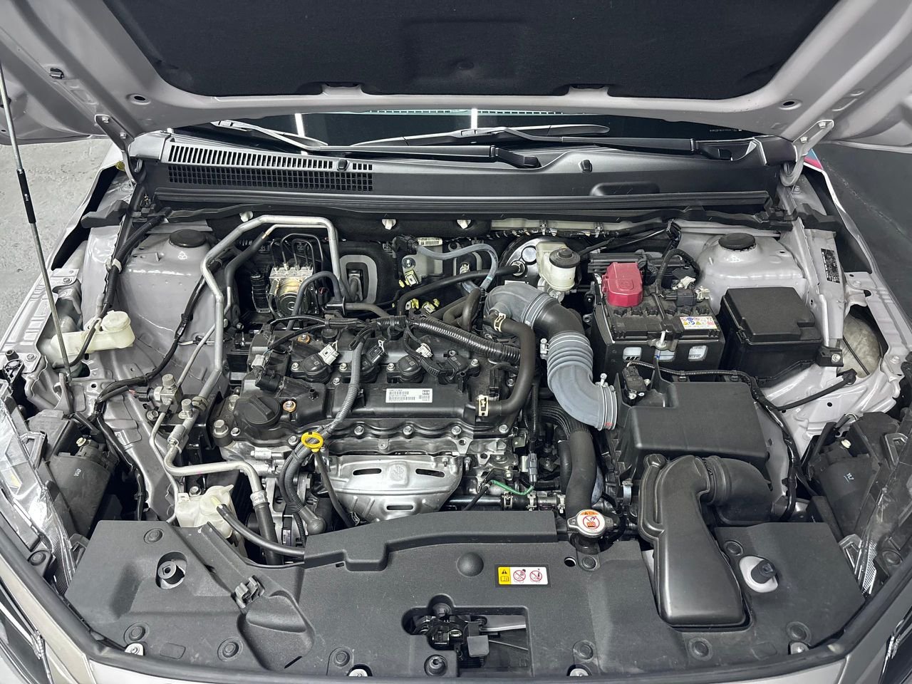Toyota Yaris E – Año 2024