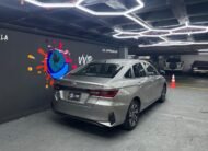 Toyota Yaris E – Año 2024