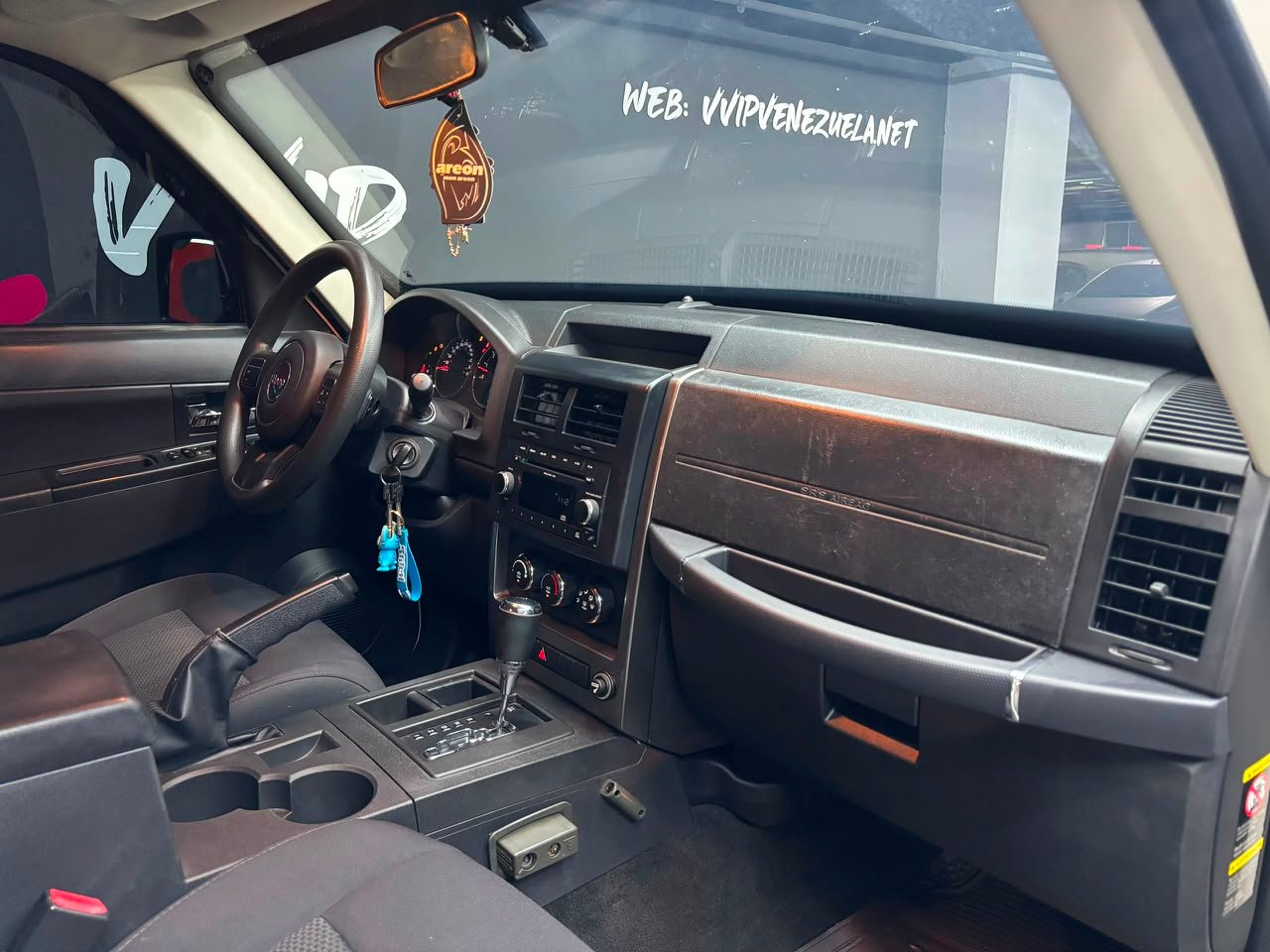 Jeep Cherokee Blindada Nivel III – Año 2011