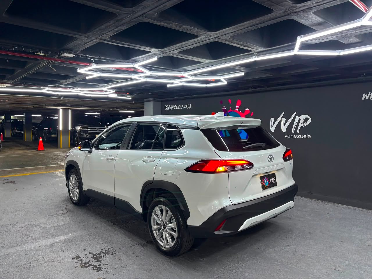 Toyota Corolla Cross Élite Plus – Año 2026
