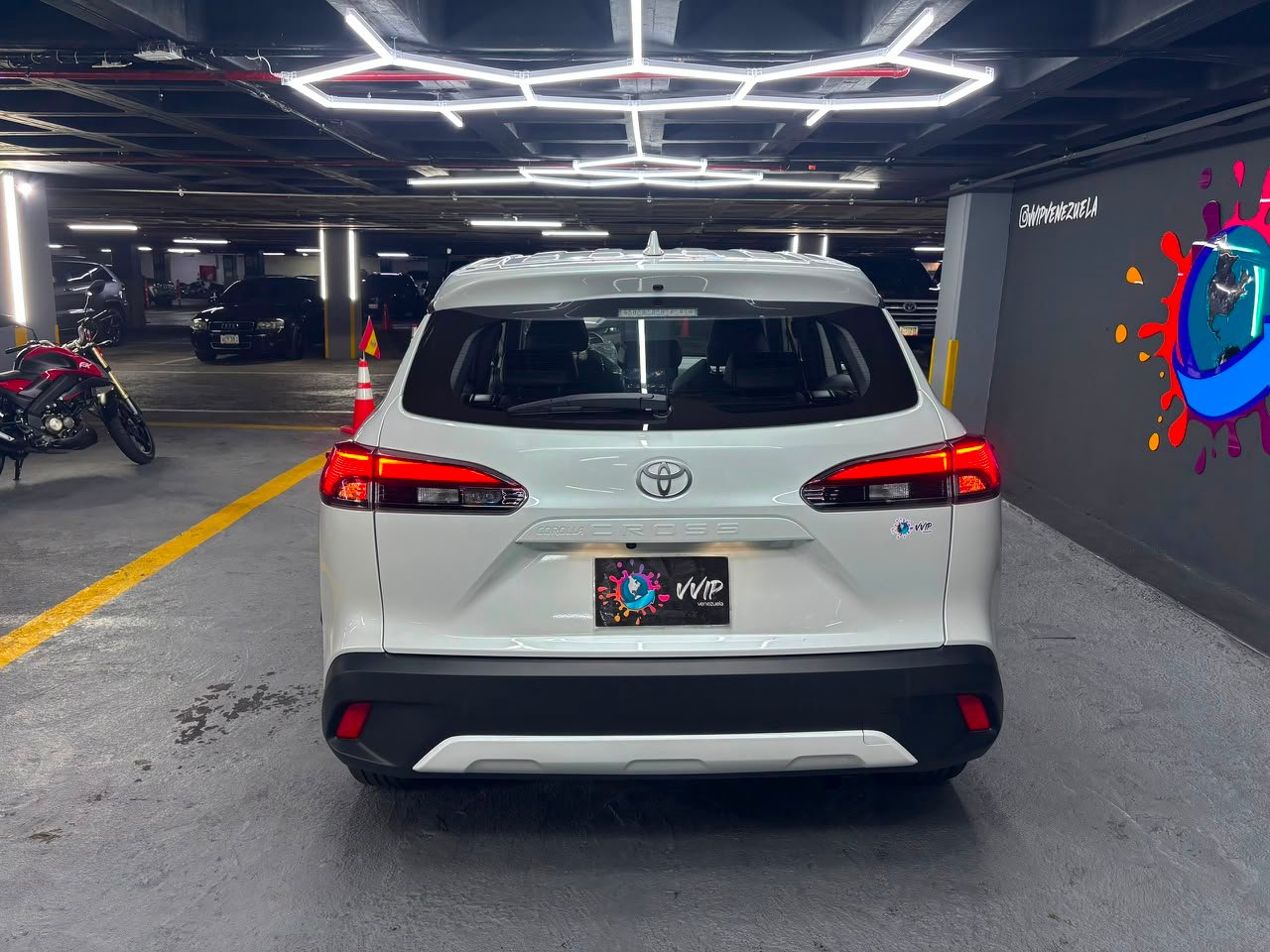 Toyota Corolla Cross Élite Plus – Año 2026