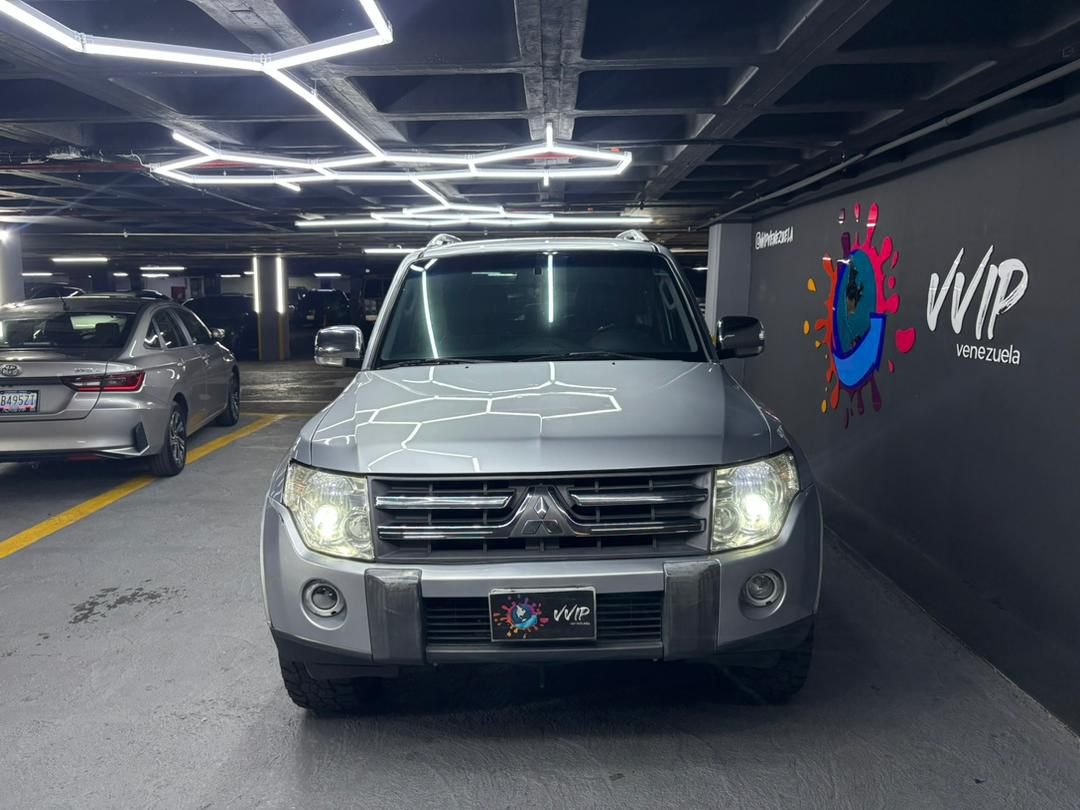 Mitsubishi Montero Limited – Año 2008