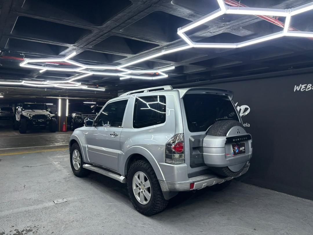 Mitsubishi Montero Limited – Año 2008