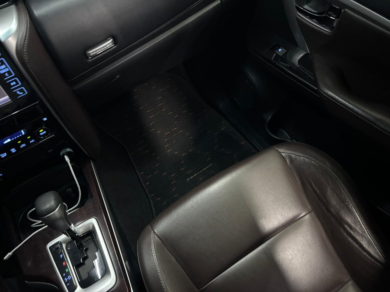 Toyota Fortuner VXR V6 – Año 2018