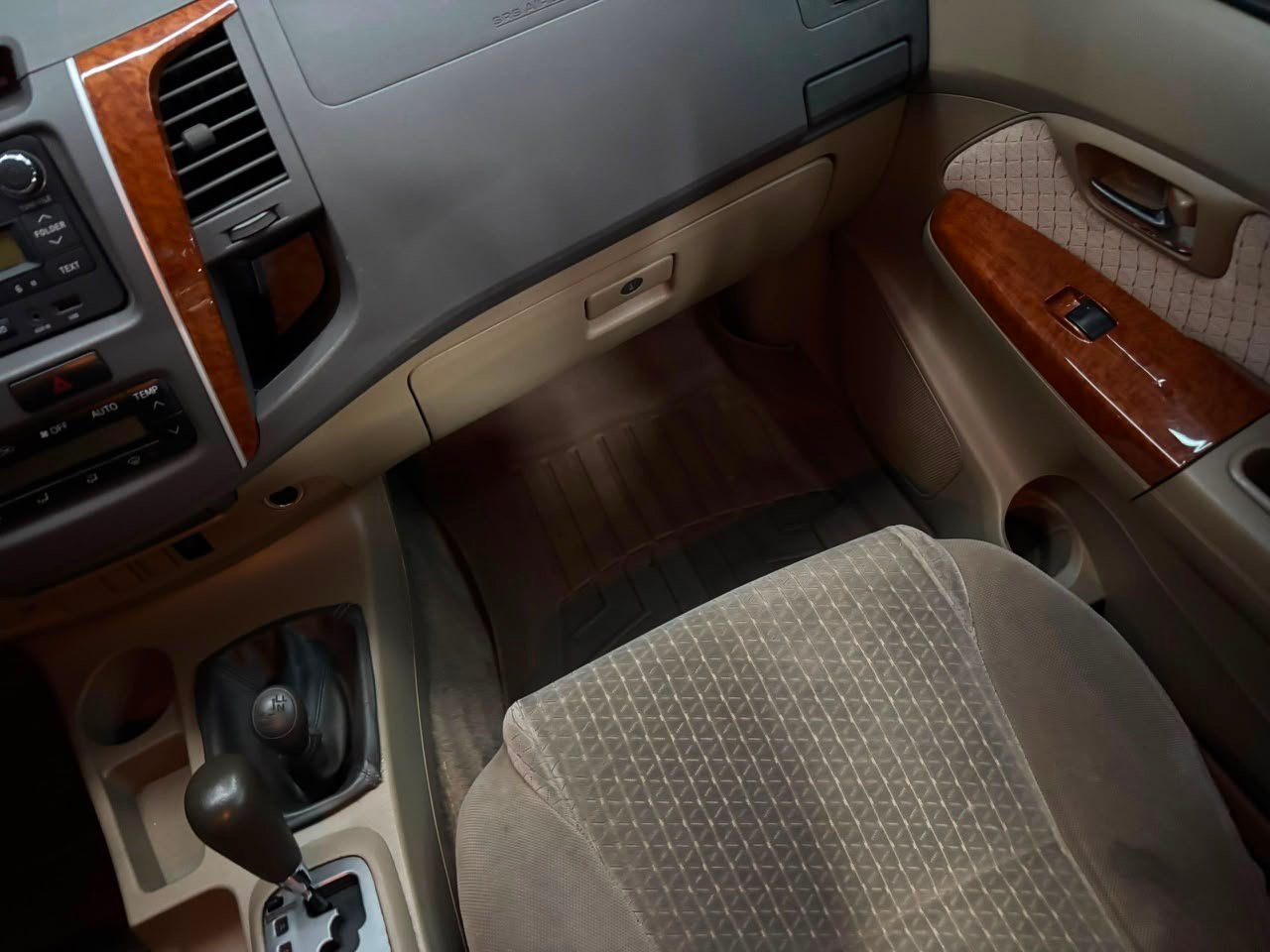 Toyota Fortuner V6 Blindada – Año 2011