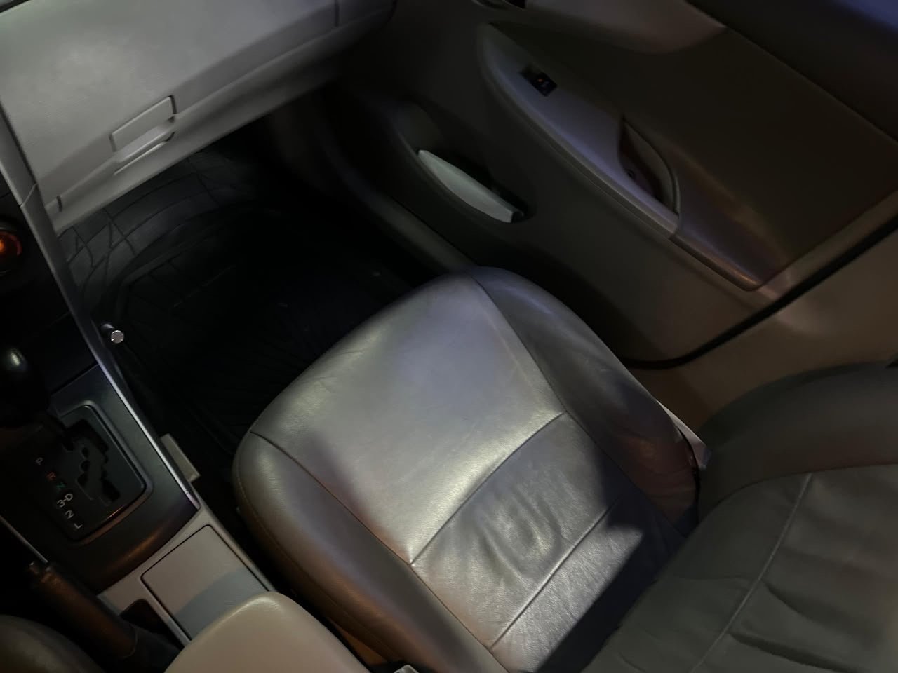 Toyota Corolla XEI – Año 2010