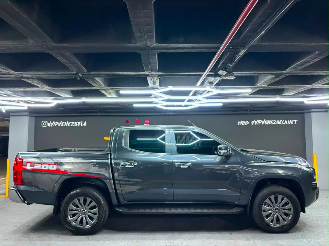 Mitsubishi L200 – Año 2025