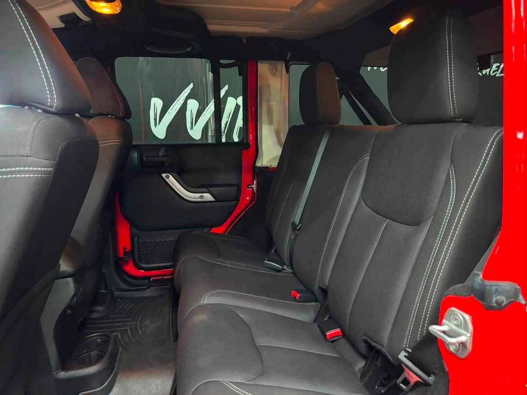 Jeep Wrangler Unlimited Sahara – Año 2013