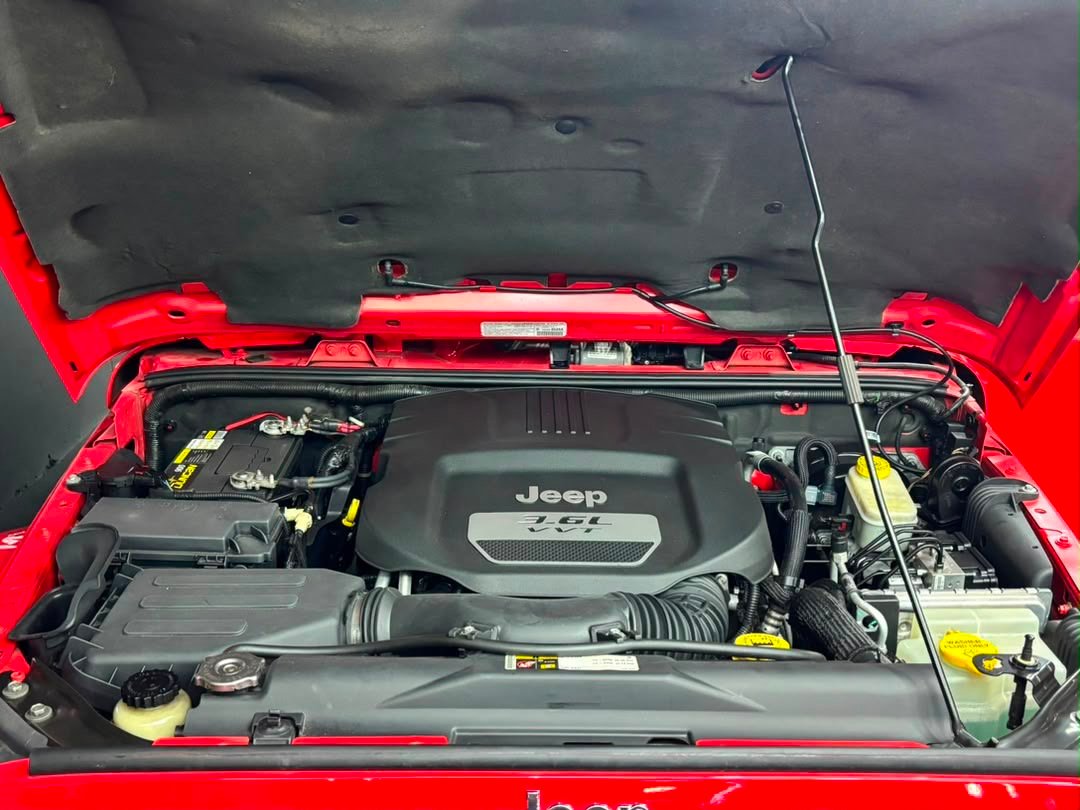 Jeep Wrangler Unlimited Sahara – Año 2013