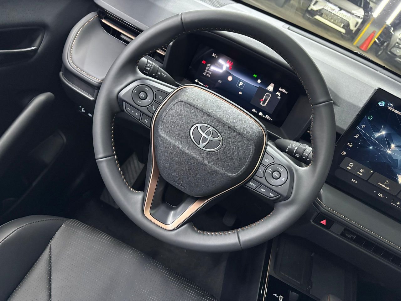 Toyota Corolla Cross Luxury Plus – Año 2026