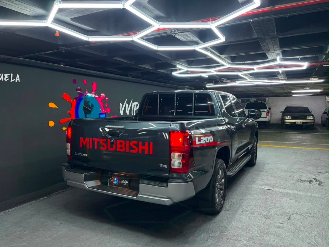 Mitsubishi L200 – Año 2025