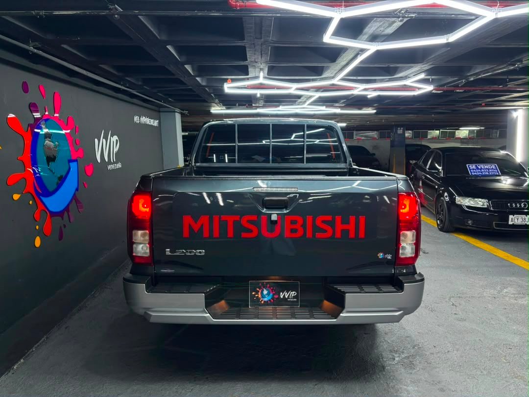 Mitsubishi L200 – Año 2025